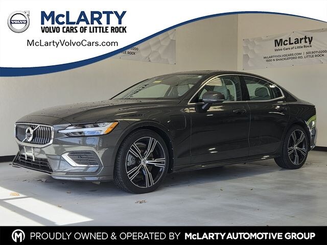 2022 Volvo S60 Recharge Plug-In Hybrid eAWD Inscription Sedan