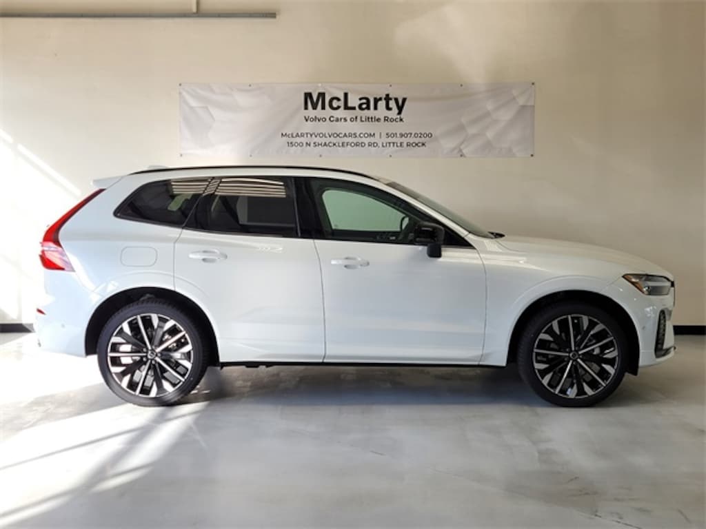 New 2026 Volvo XC60 B5 Ultra SUV