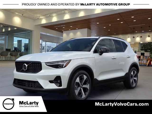 2026 Volvo XC40 Plus
