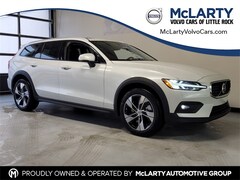 2026 Volvo V60 Cross Country B5 Plus Wagon