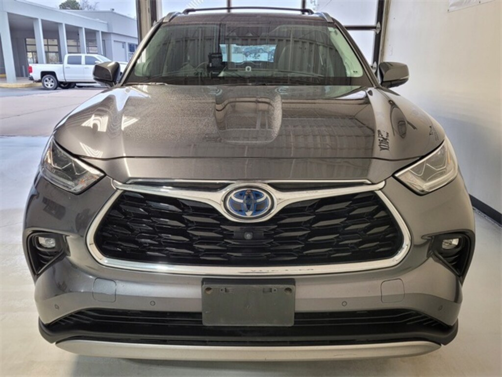 Used 2021 Toyota Highlander Hybrid Platinum SUV