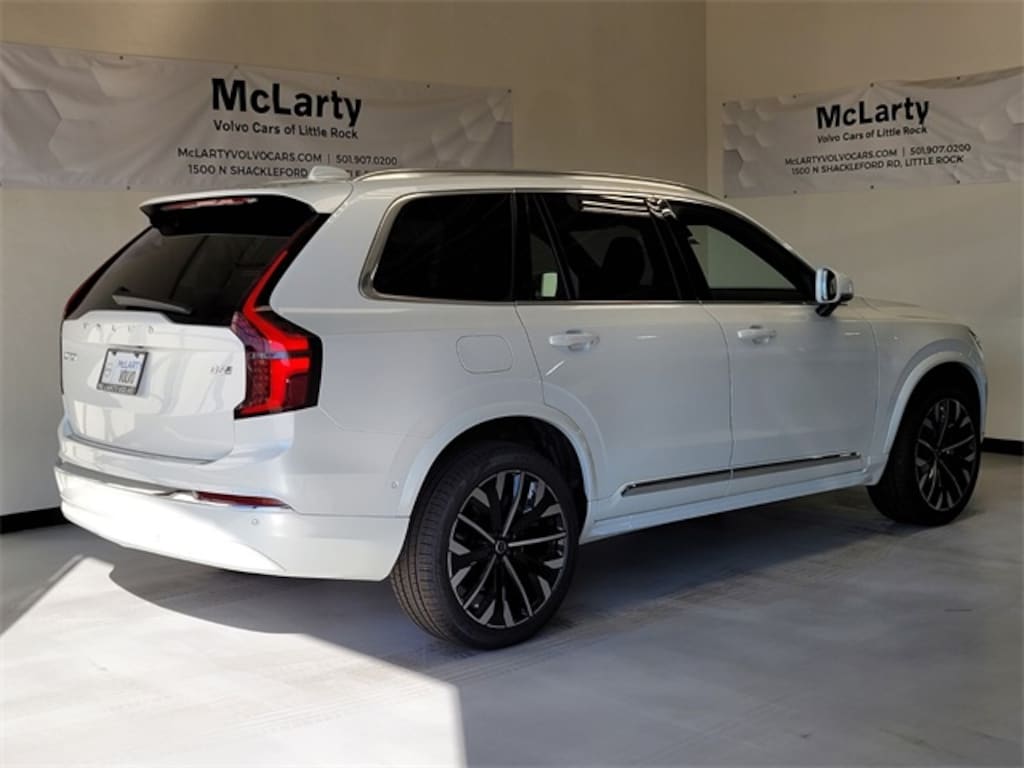 New 2026 Volvo XC90 B6 Plus 7-Seater SUV