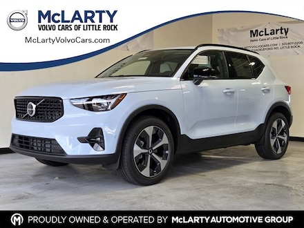 2026 Volvo XC40 B5 Plus AWD SUV