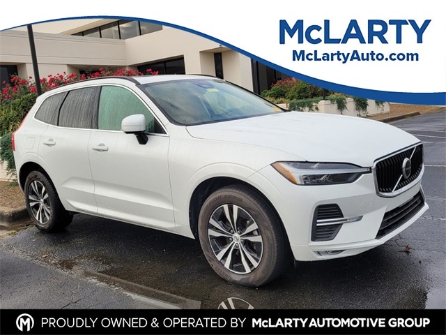 2023 Volvo XC60 Core's photo