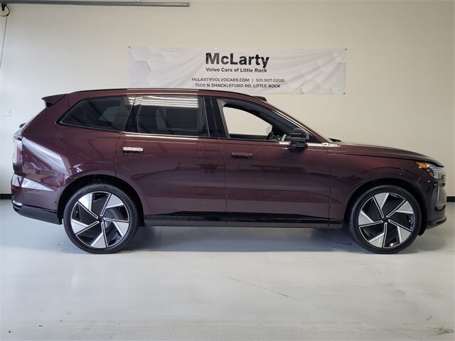 2025 Volvo EX90 Twin Motor Performance Ultra photo 2