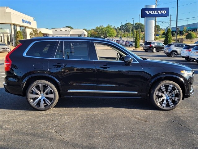 2025 Volvo XC90 T8 Plus photo 2