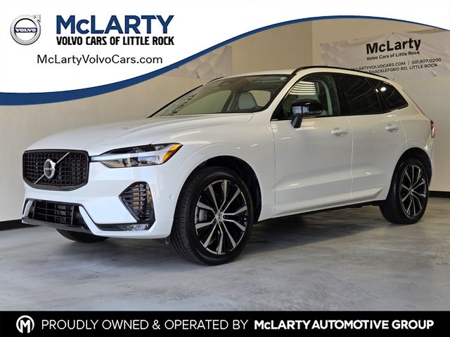 2024 Volvo XC60 B5 Plus Dark Theme AWD's photo