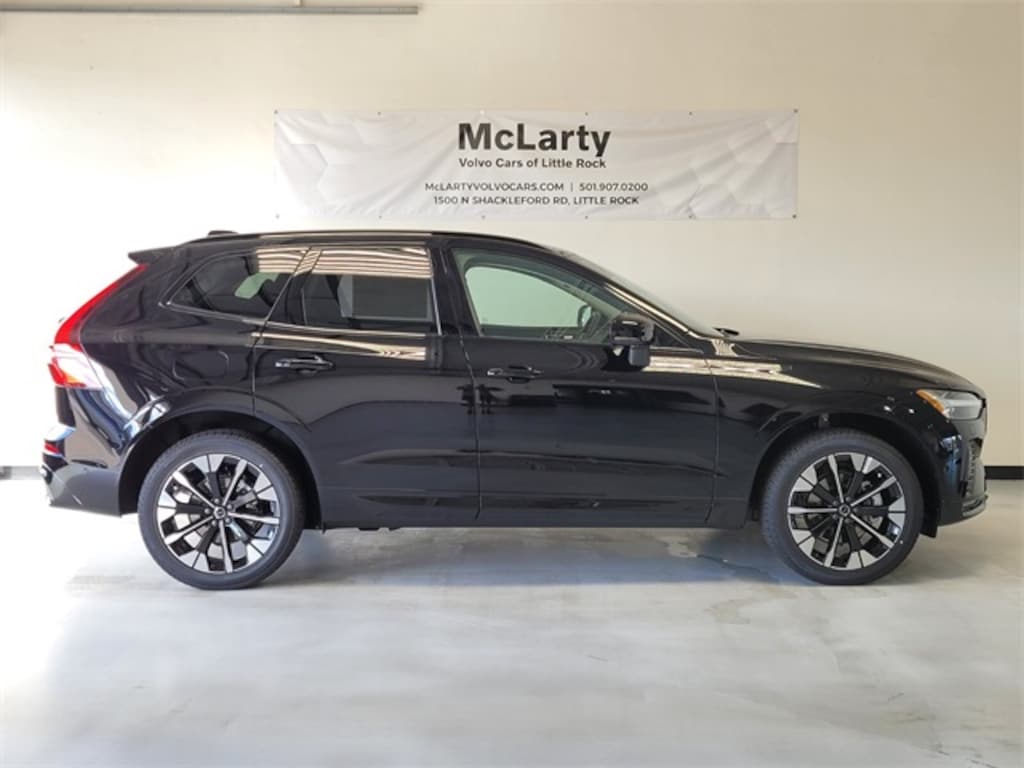 New 2026 Volvo XC60 B5 Plus SUV