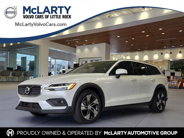 2026 Volvo V60 Cross Country