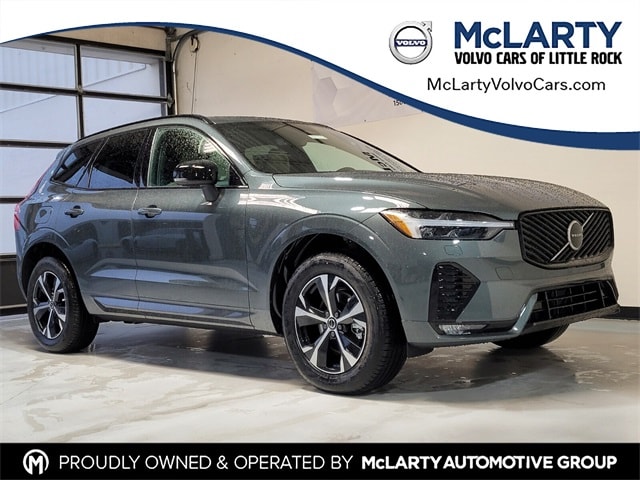 2026 Volvo XC60 Core's photo