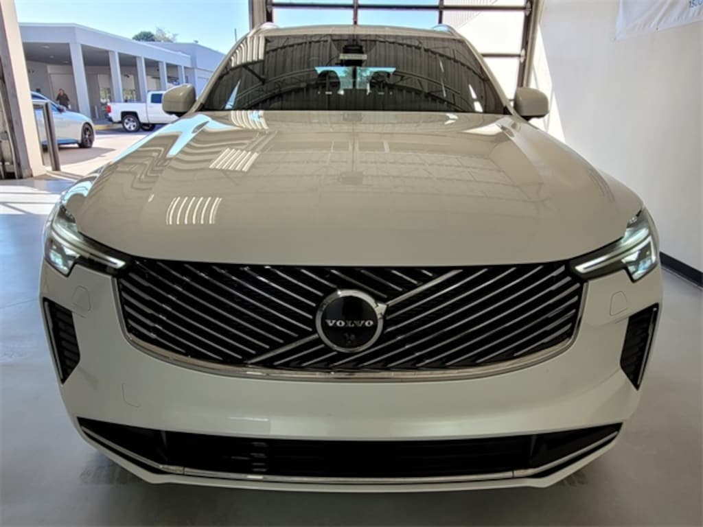 New 2026 Volvo XC90 B6 Plus 7-Seater SUV