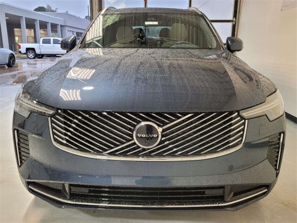 New 2026 Volvo XC90 B6 Plus 7-Seater SUV