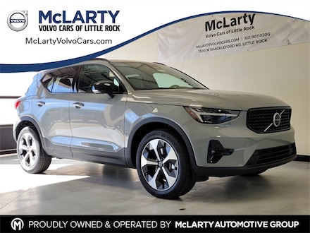 2026 Volvo XC40 B5 Plus AWD SUV
