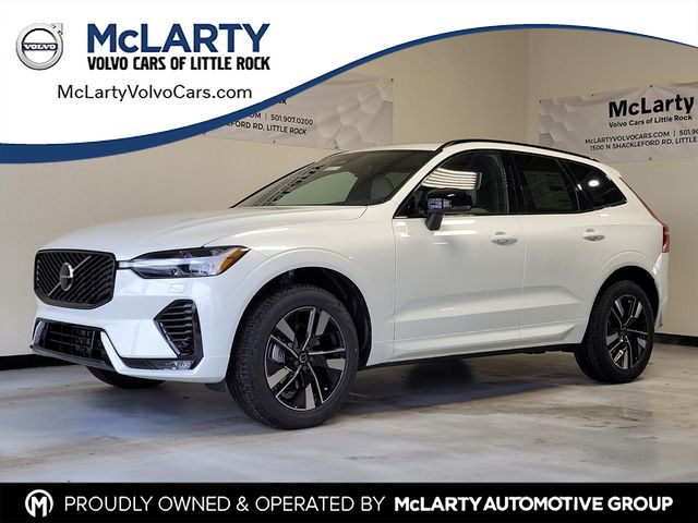 2026 Volvo XC60 B5 Core Dark AWD's photo