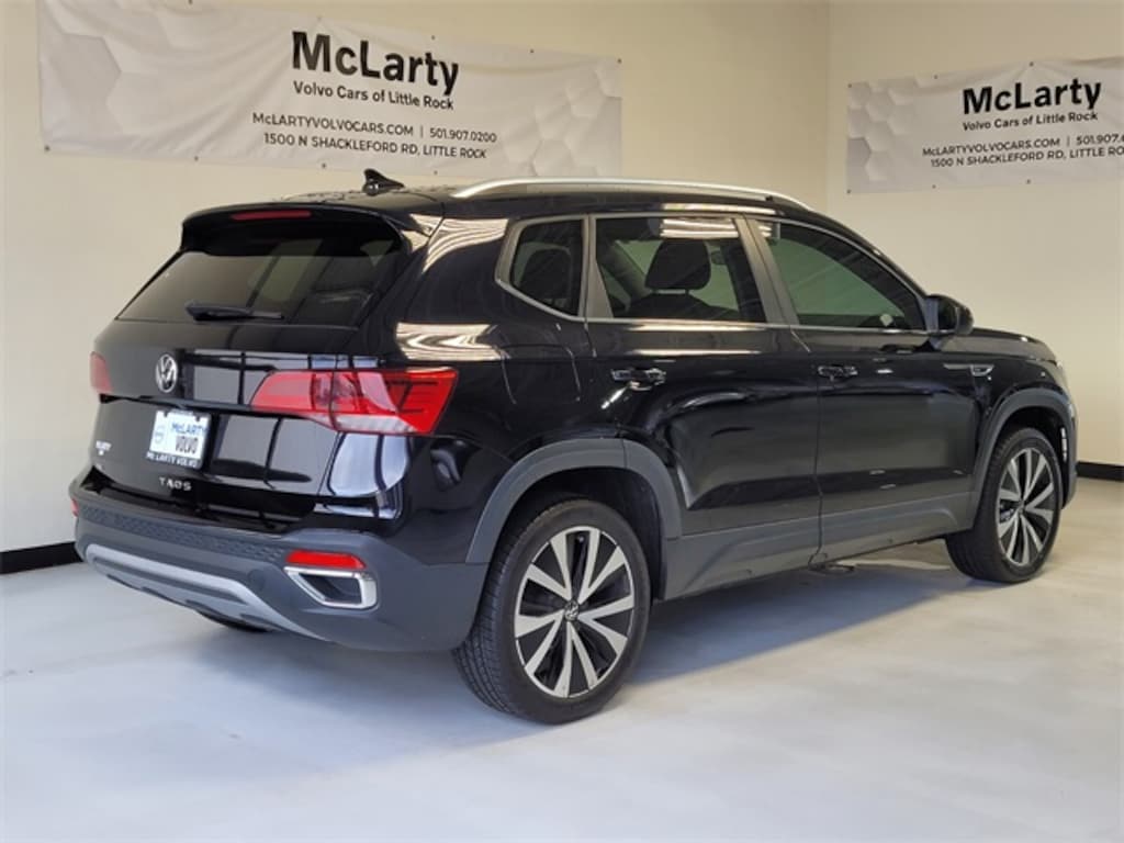 Used 2023 Volkswagen Taos 1.5T SE SUV