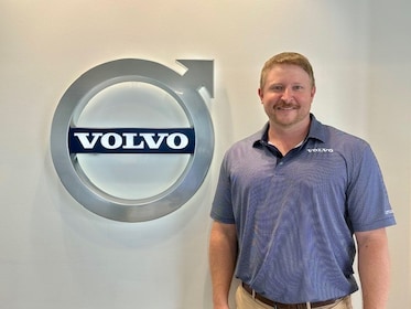 Staff member Jake Nordengren from ID_1ddec50ce332