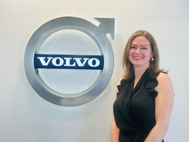 Staff member Lacie Raney from ID_1ddec50ce332