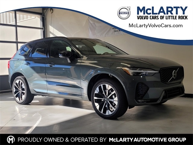 2026 Volvo XC60 Plus's photo