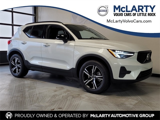 2026 Volvo XC40 B5 Core AWD SUV