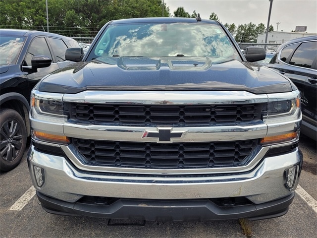 Used 2019 Chevrolet Silverado 1500 LD LT with VIN 2GCVKPEC9K1168738 for sale in Little Rock