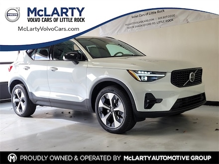 2026 Volvo XC40 B5 Plus AWD SUV