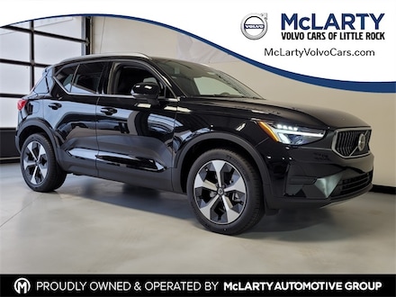 2025 Volvo XC40 B5 Core Bright Theme SUV
