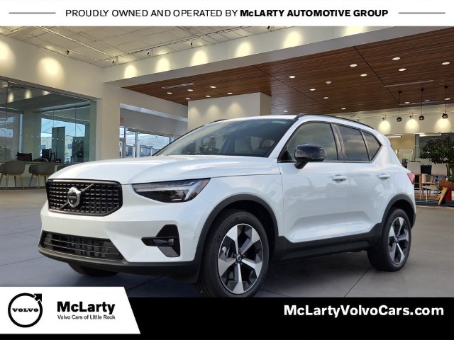 2026 Volvo XC40 Plus