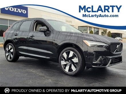 2025 Volvo XC60 plug-in hybrid T8 Plus SUV