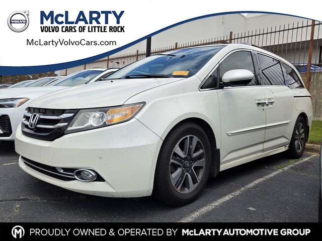 2016 Honda Odyssey Touring's photo