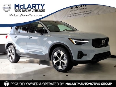 2026 Volvo XC40 B5 Plus AWD SUV