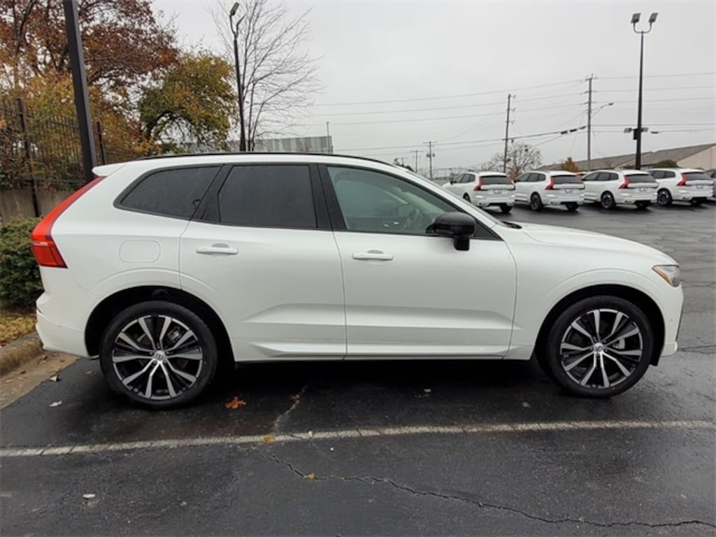 Used 2025 Volvo XC60 B5 Plus SUV