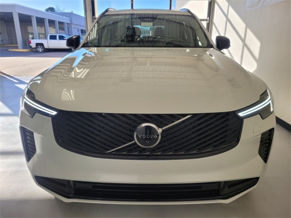 New 2026 Volvo XC90 B6 Ultra Dark Theme 7-Seater SUV