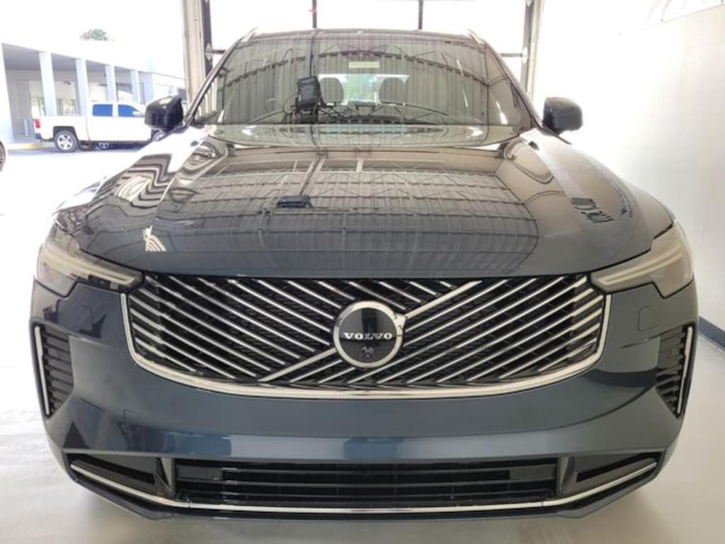 Used 2026 Volvo XC90 B6 Plus 7-Seater SUV