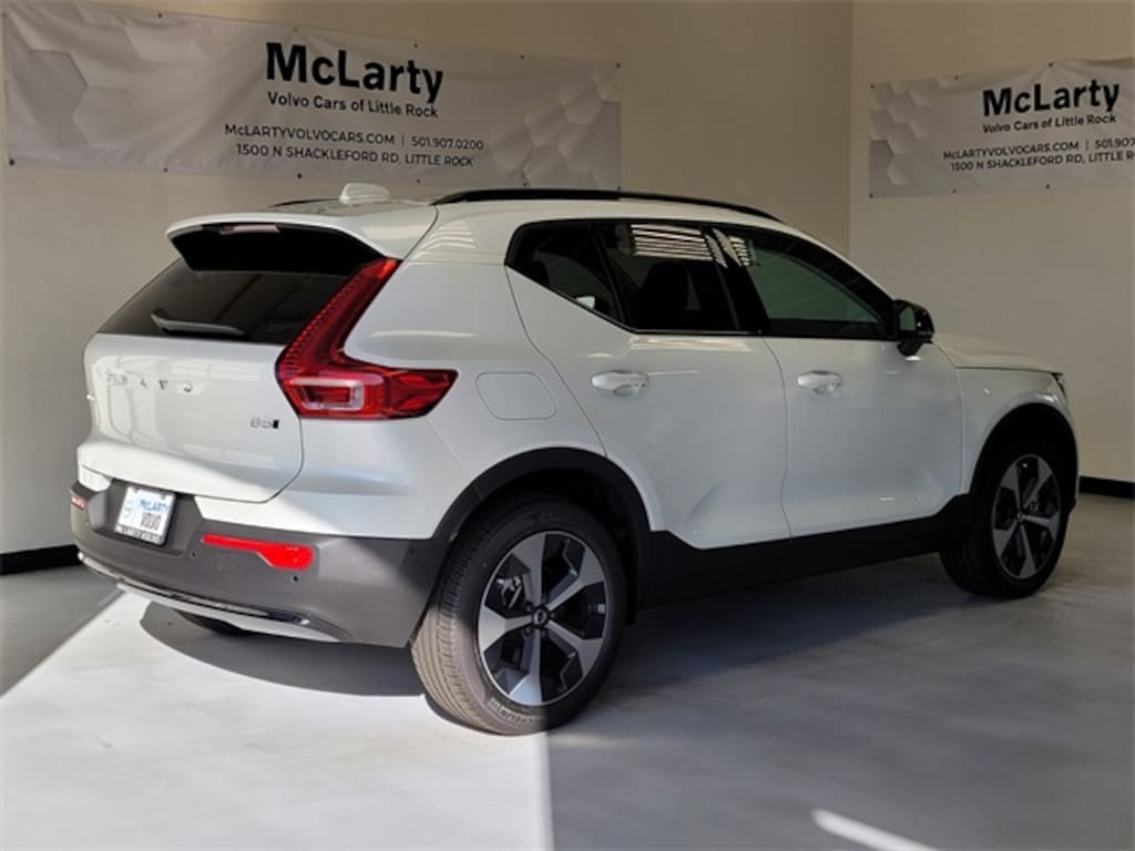 New 2026 Volvo XC40 B5 Plus SUV