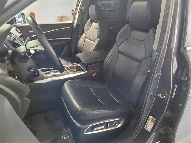 2020 Acura MDX SH-AWD photo 3