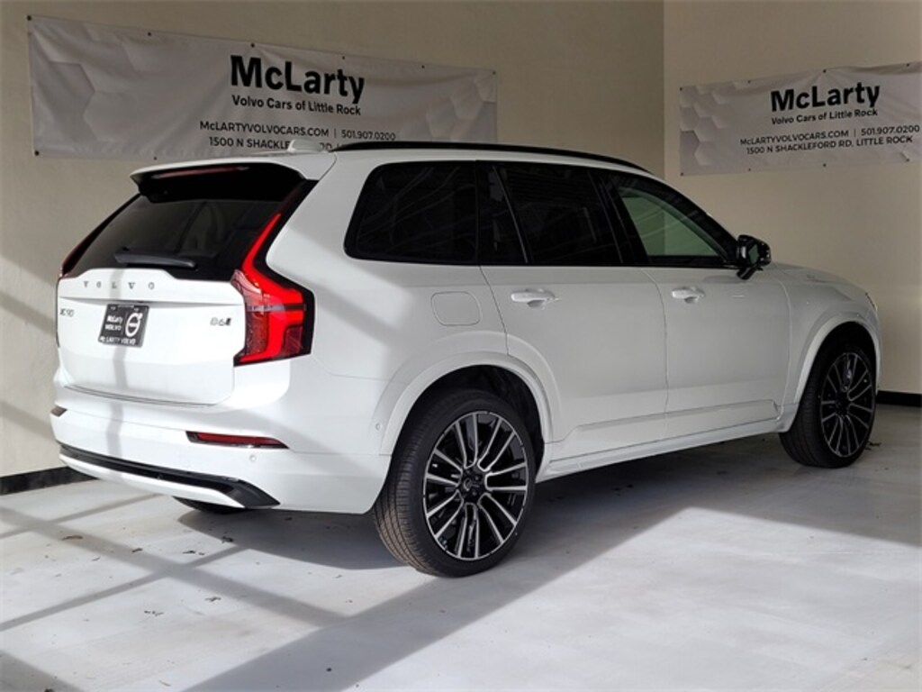New 2026 Volvo XC90 B6 Ultra Dark Theme 7-Seater SUV