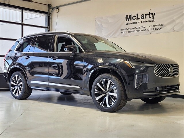 2025 Volvo XC90 Core photo 2