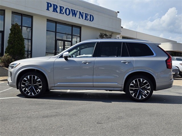 2025 Volvo XC90 Plus photo 4