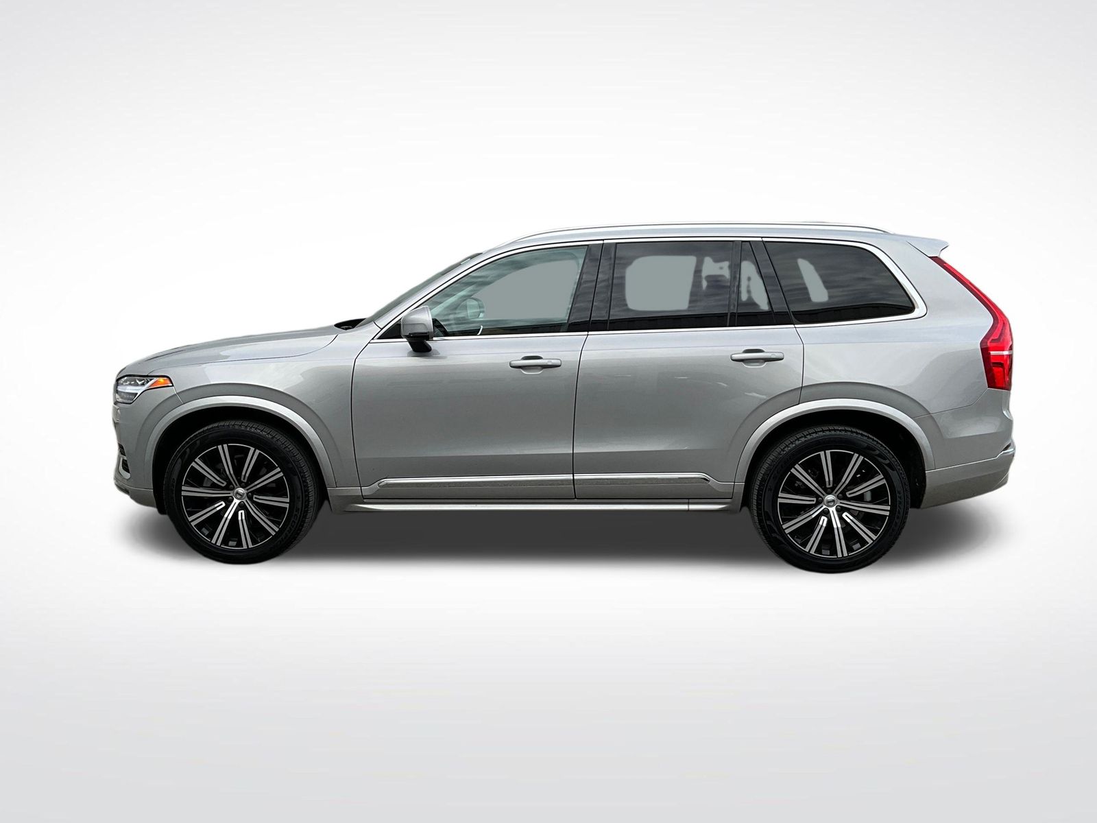 2024 Volvo XC90 Core photo 2