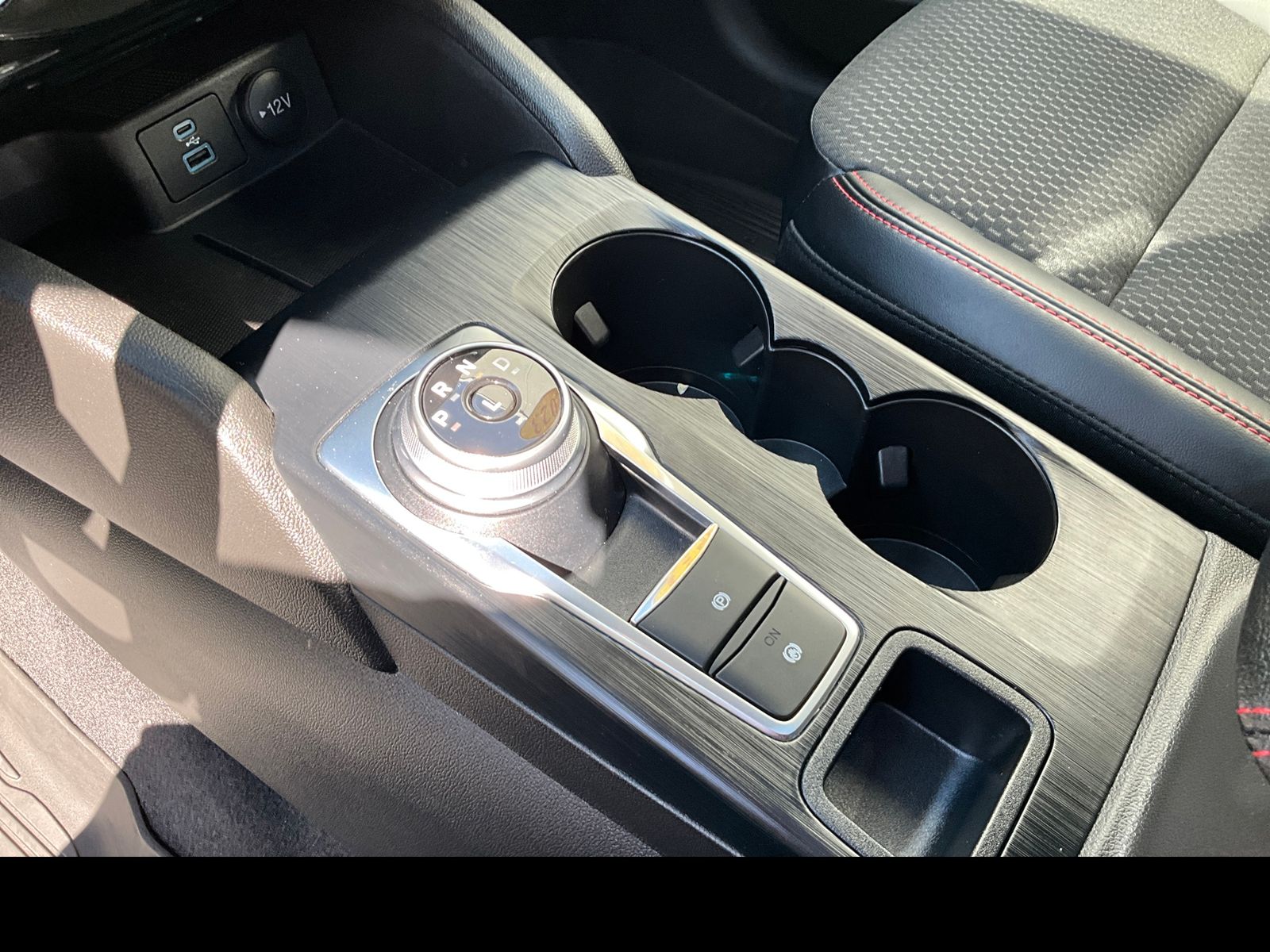2023 Ford Escape ST-Line - Photo 28