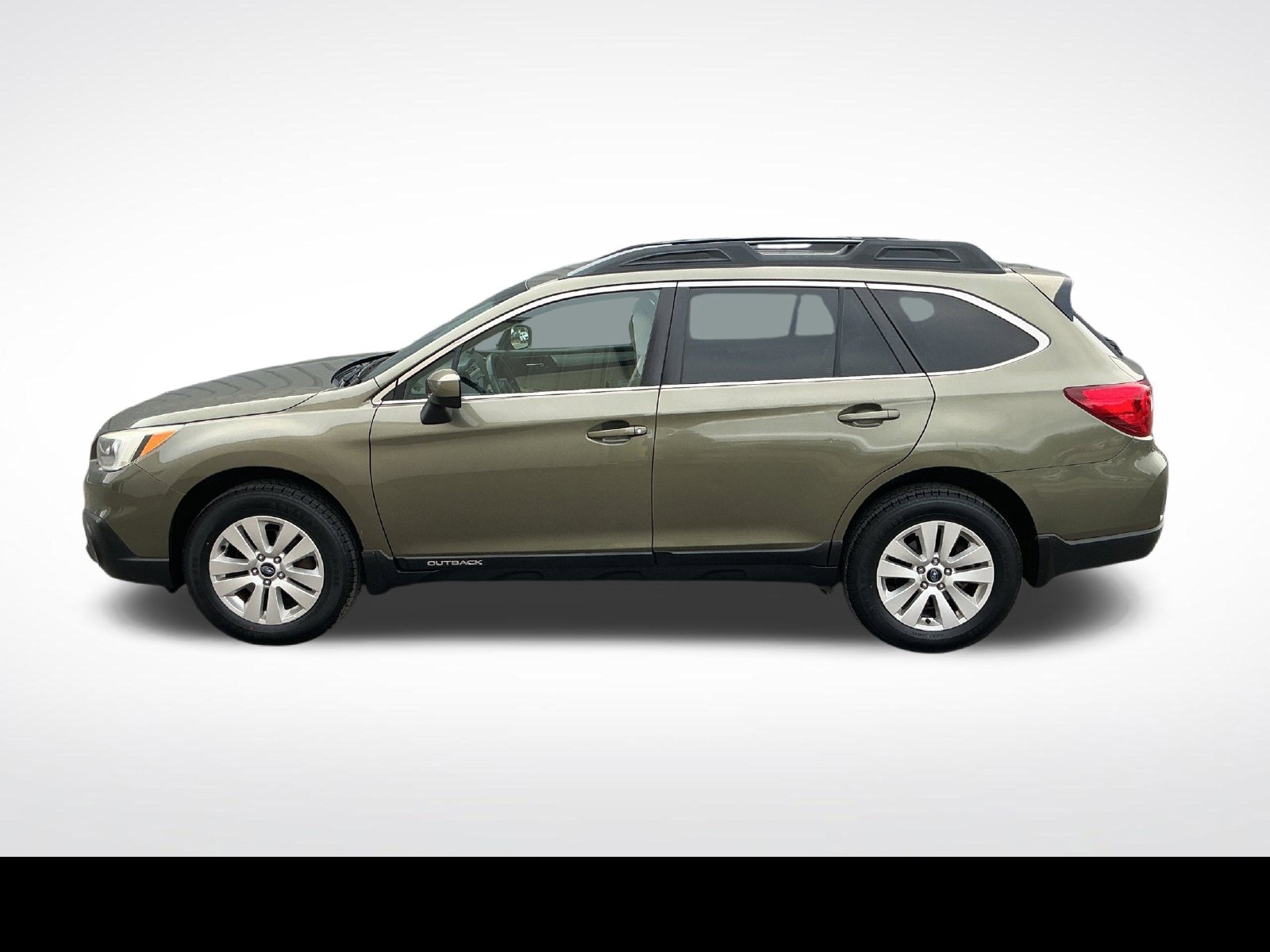 Used 2017 Subaru Outback Premium with VIN 4S4BSACC0H3431023 for sale in Moline, IL
