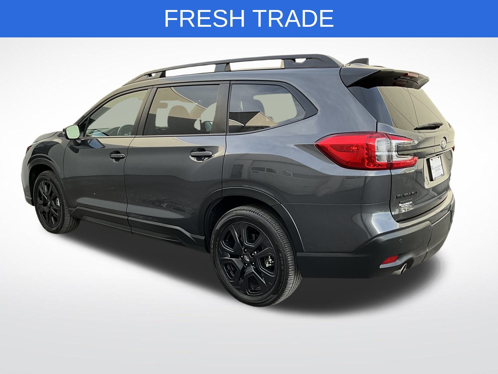 2023 Subaru Ascent Onyx Edition photo 3