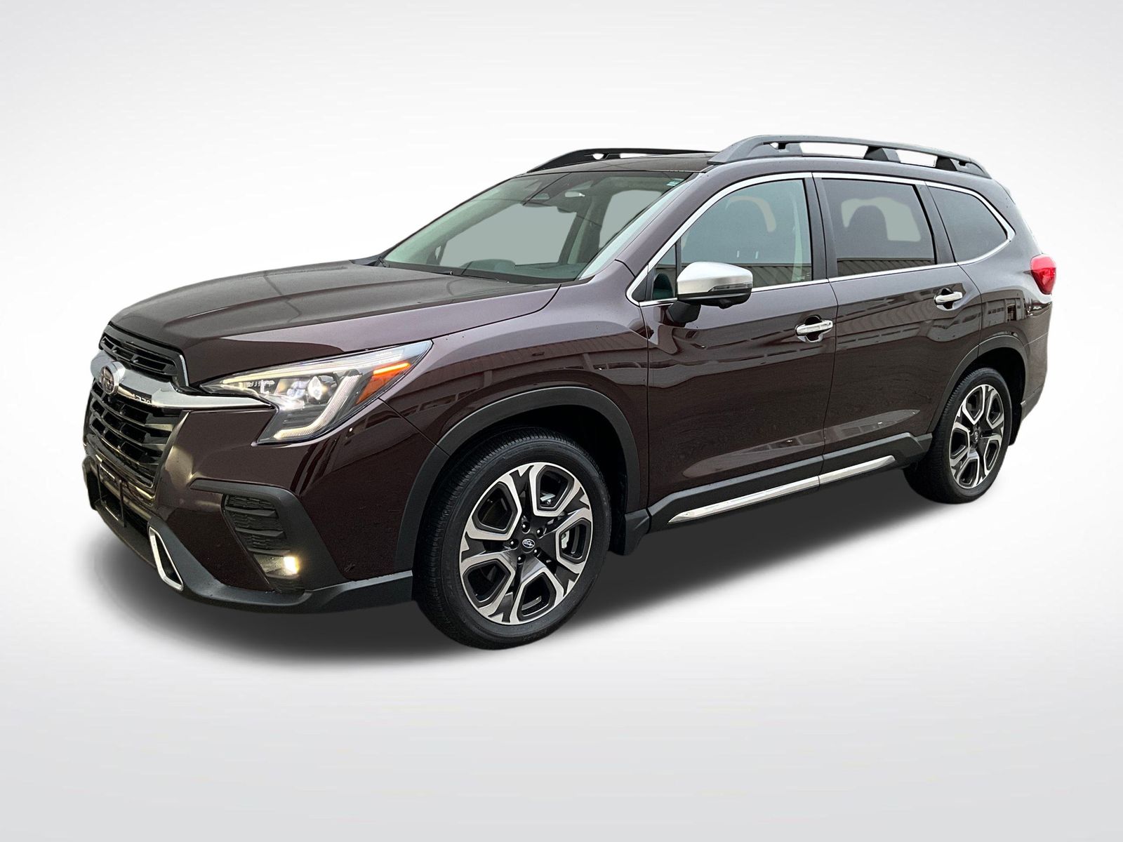 2023 Subaru Ascent Touring's photo