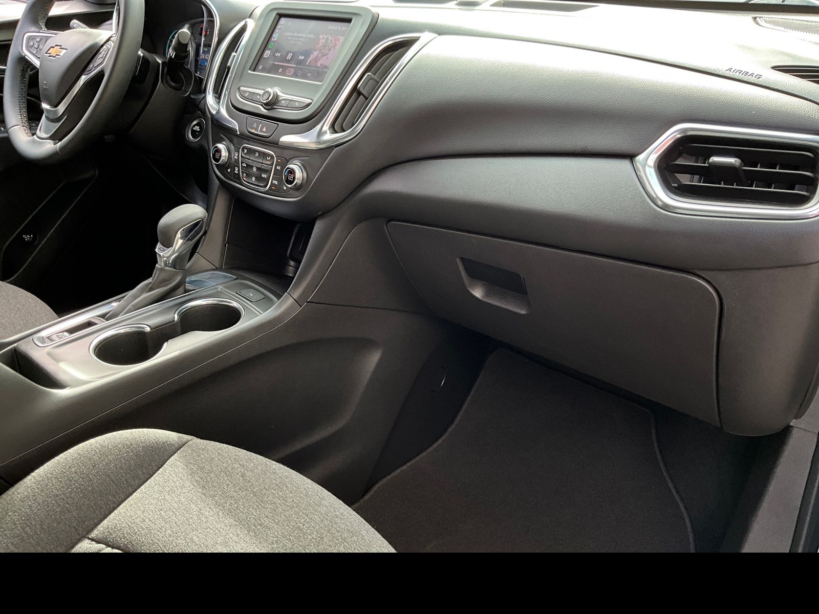 2023 Chevrolet Equinox LT - Photo 9