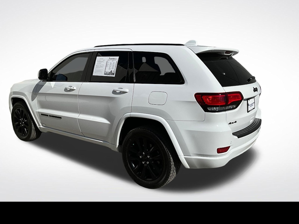 Used 2020 Jeep Grand Cherokee Altitude SUV