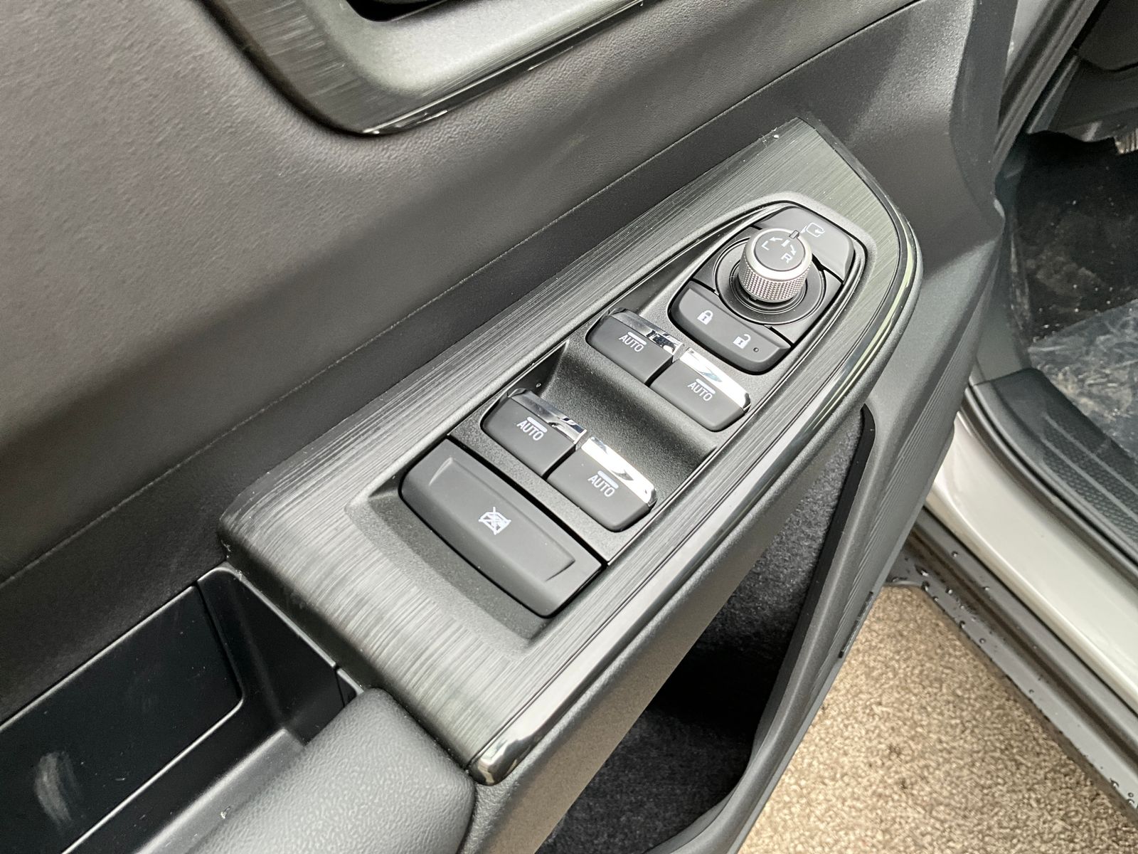 2026 Subaru Outback Wilderness - Photo 11