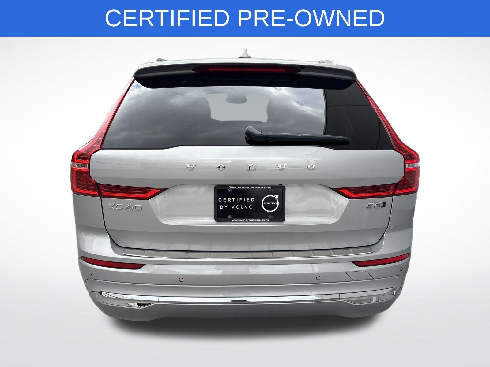 2023 Volvo XC60 B5 Ultimate photo 3