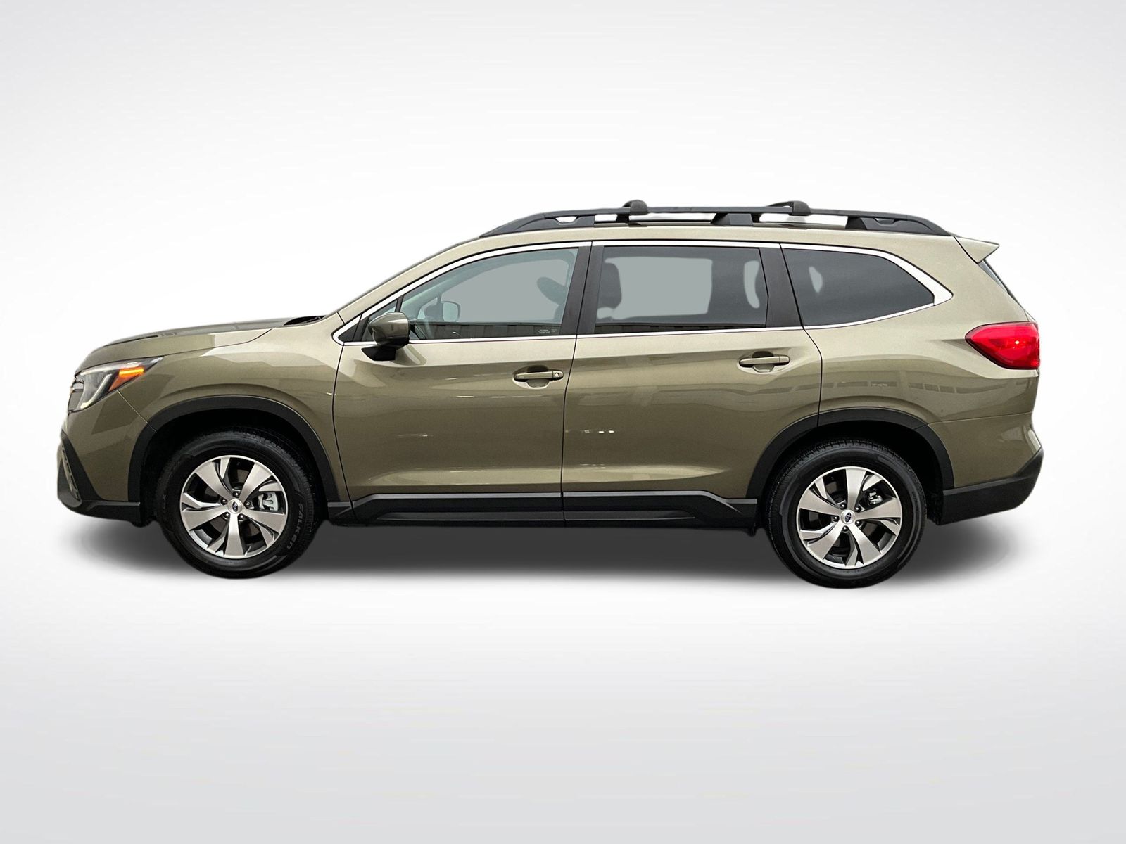2025 Subaru Ascent Premium photo 2