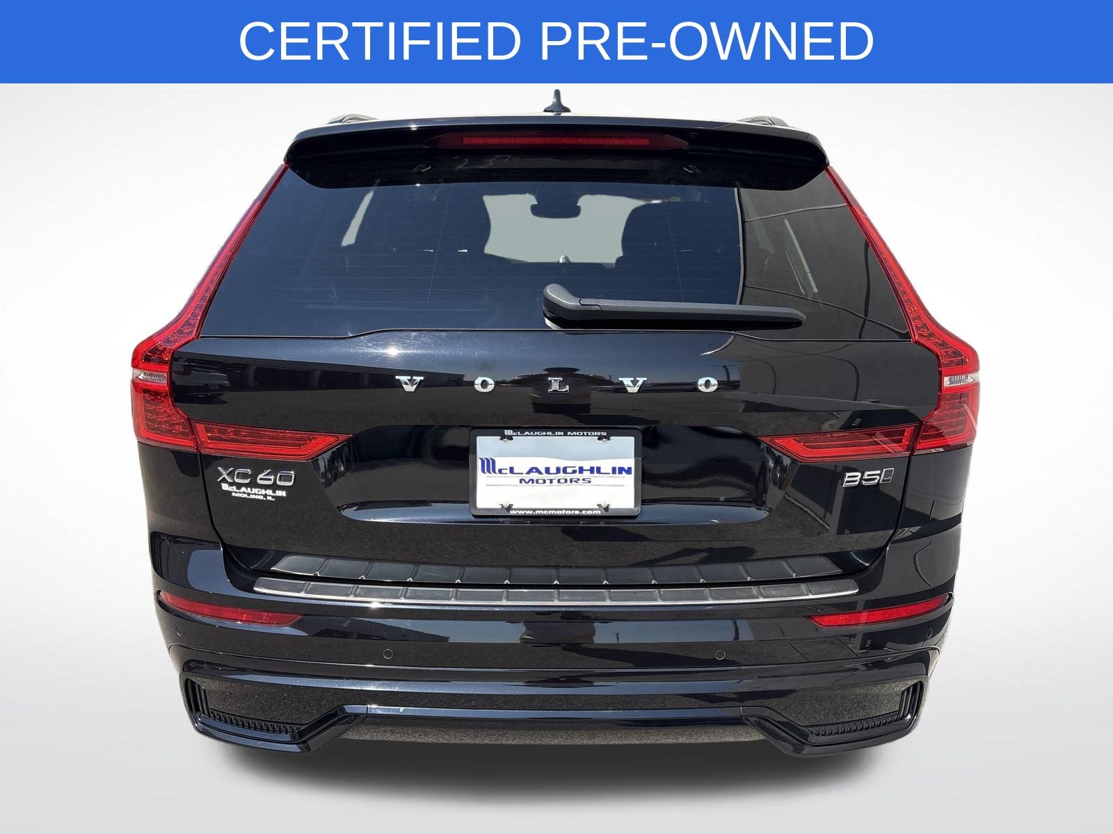 2023 Volvo XC60 B5 Ultimate photo 3