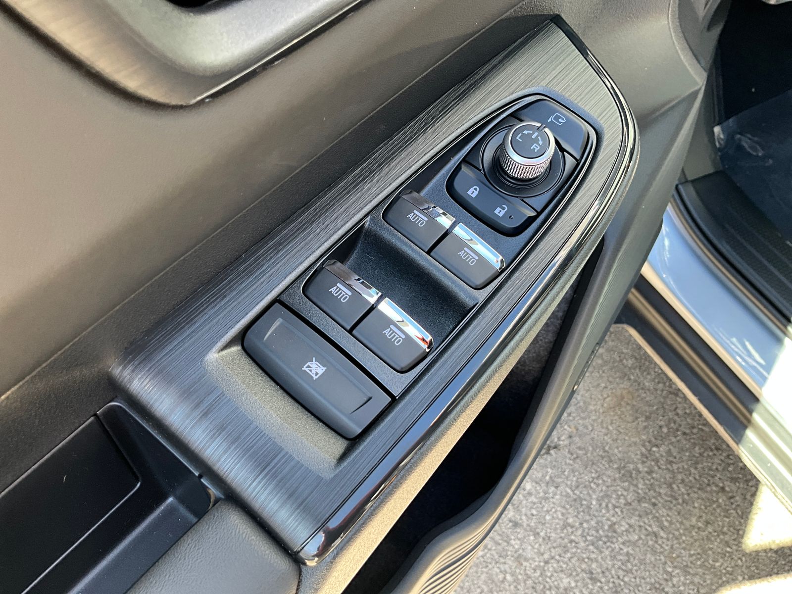 2026 Subaru Outback Wilderness - Photo 11